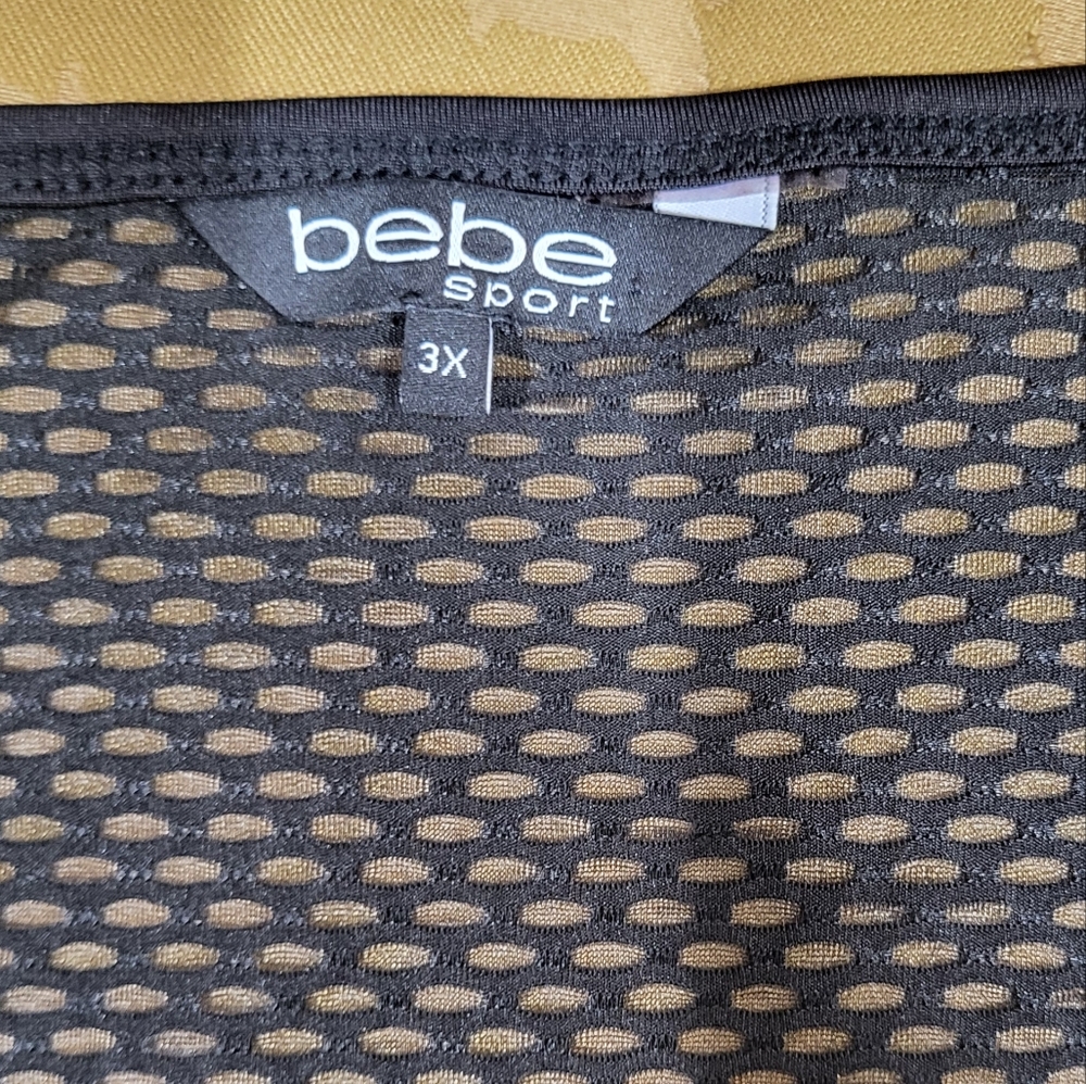*3/$30 Sale* Bebe black mesh sport workout tank sz 3X - Picture 6 of 6